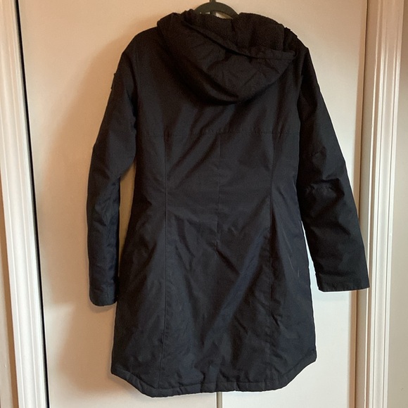 Black Columbia Women’s Winter Coat - Picture 4 of 4